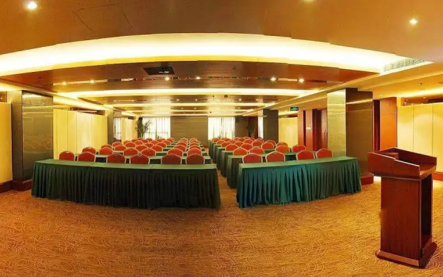 Chengdu Perfitful Hotel