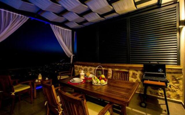 Villa Ege by Akdenizvillam