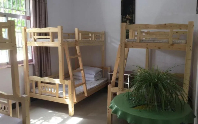 Dunhuang Han and Tang Dynasties Station Hostel