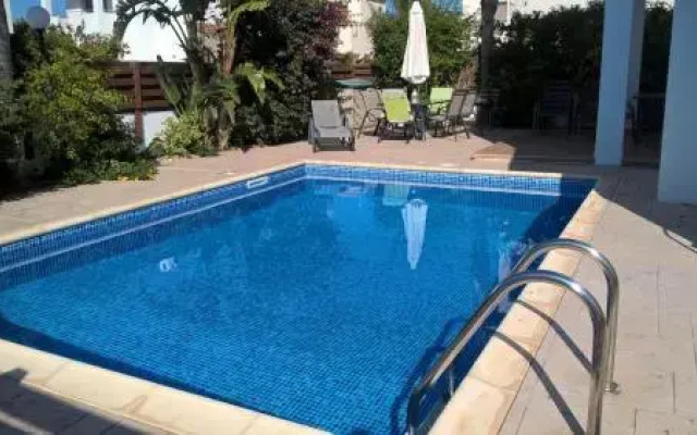 Villa Eos