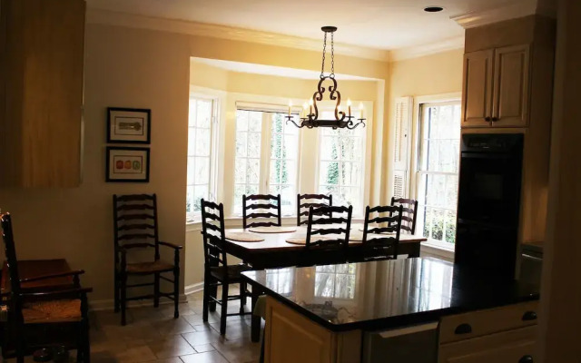 Buckhead 1891 By Homecomfortstay