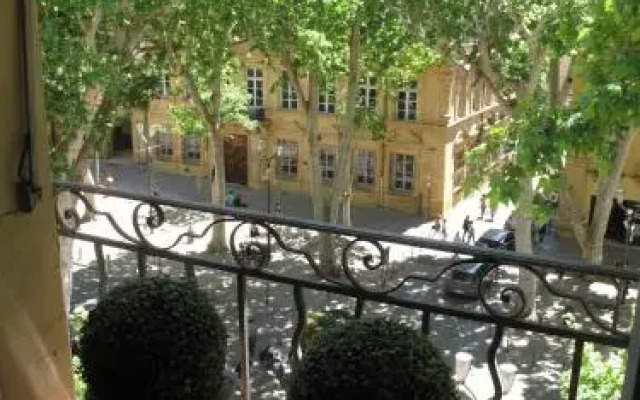 Appartement Cours Mirabeau CrsMb
