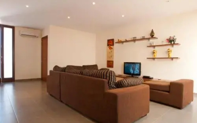Villa Ferrera Select A