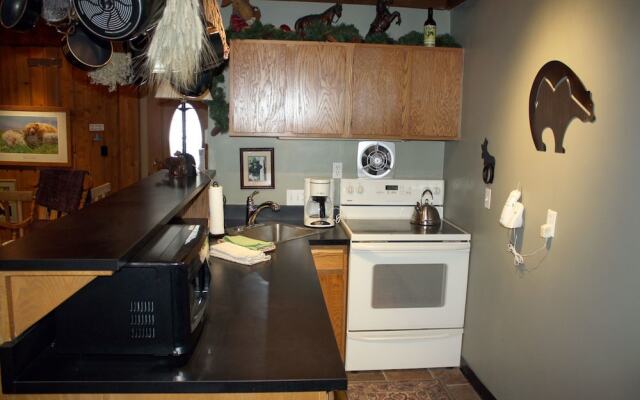 Miners Candle 3 By Peak Property Management