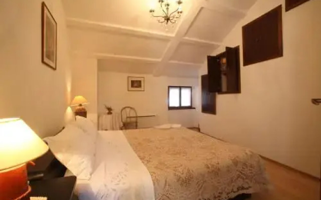 House Fiorela