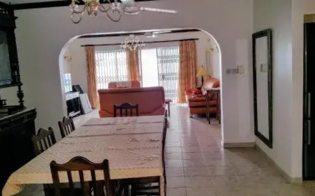SeyBreeze Villa
