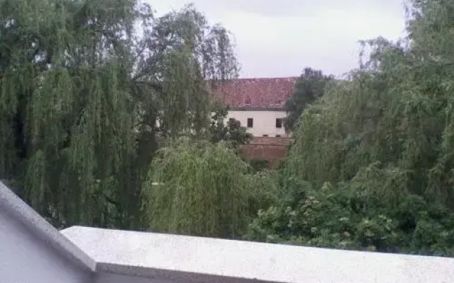 Bástya Apartmanház