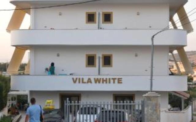 Villa White