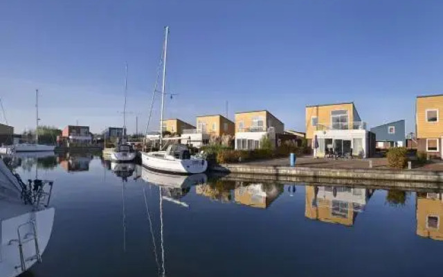 Nautic Rentals - Marinapark Oude-Tonge