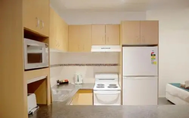 Snow Ski Apartments 24