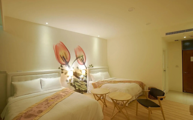 Tapeng Bay Holiday Hotel