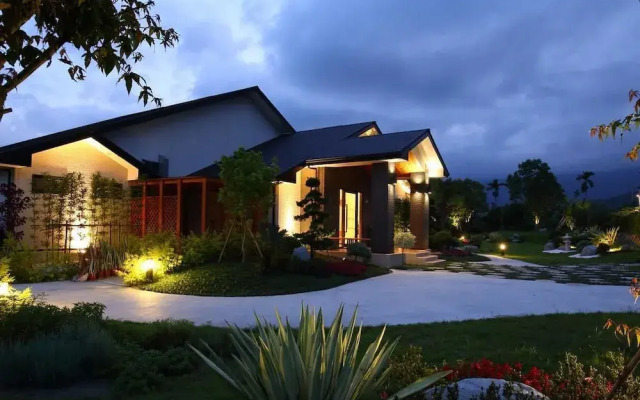 Golden Paddy Hostel