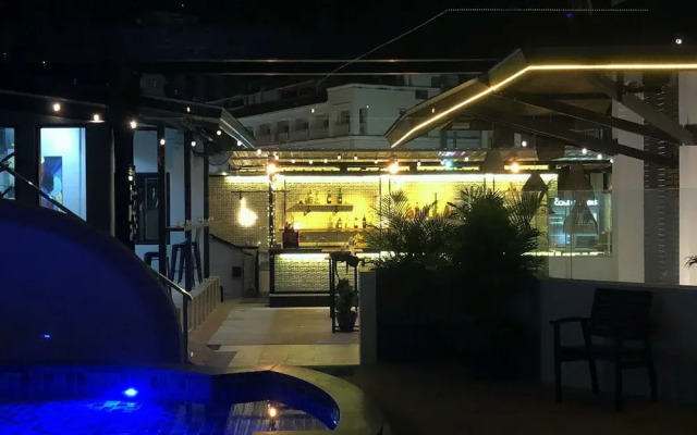 Bodega Phuket Party Resort - Adults Only