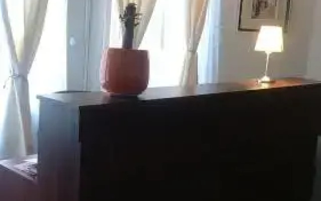 Hotel con C