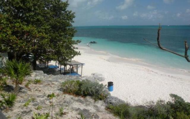 Cancun Beach Hideaway