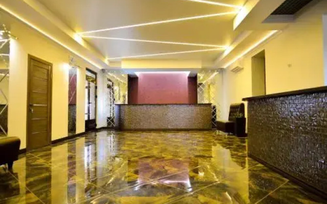 Grad Hotel