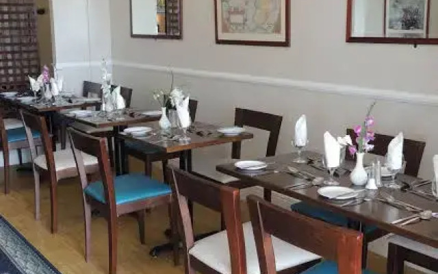 Tarvic2 Hotel