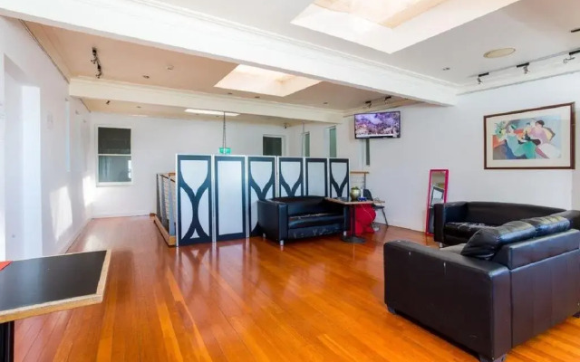 Newcastle Hotel