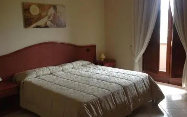 Monte Degli Ulivi Country House