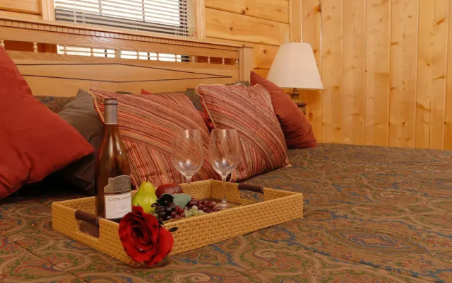 Smoky Mountain Getaway #435