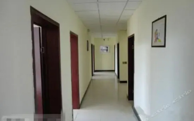 Linyi Junfu Guest House