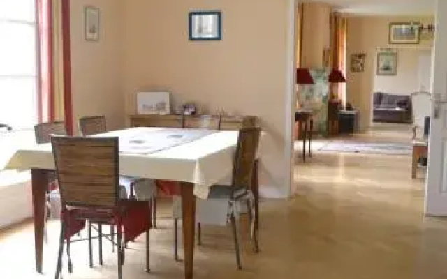 Pré du Vau Garni