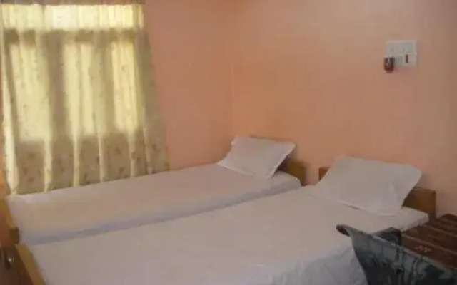 Gauri Guest House