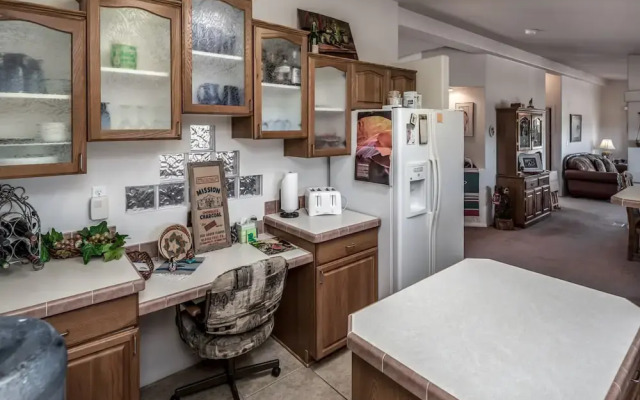 137 Gavilan Hills Road