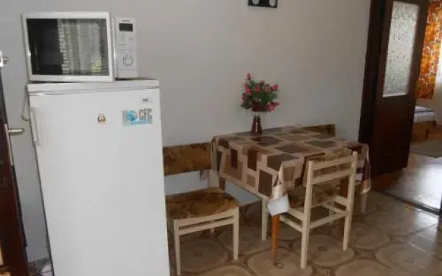 Simon Apartmanház Zamárdi