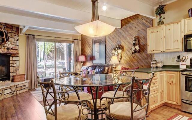 Sundowner II Unit 324 by RedAwning