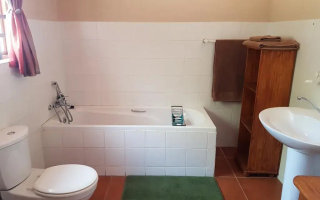Zwavelpoort Guesthouse