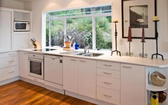 Bayswater Holiday Home