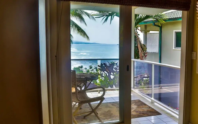 Alii Point Oceanfront by RedAwning