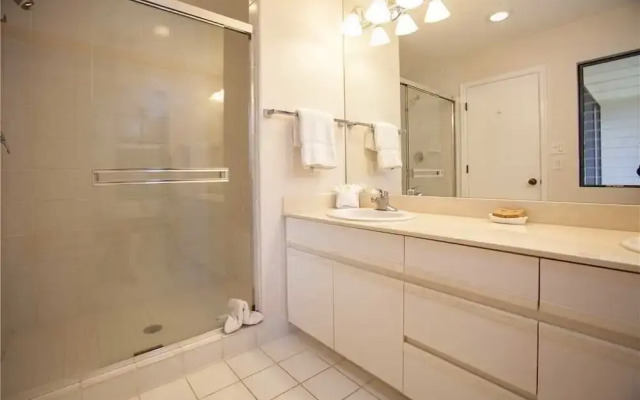Maui Kamaole L-209 - 2 Br Condo