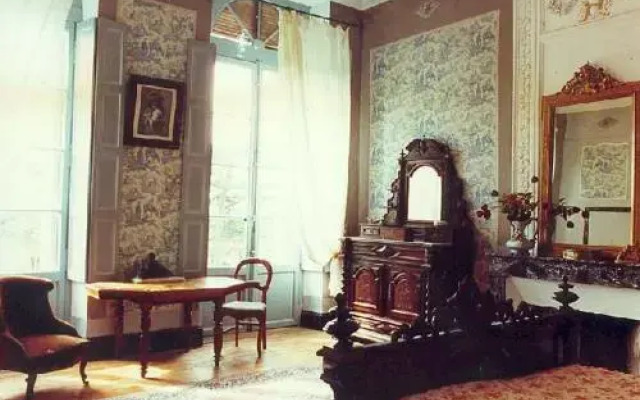 Chambres dHôtes du Chateau de Saint Sulpice