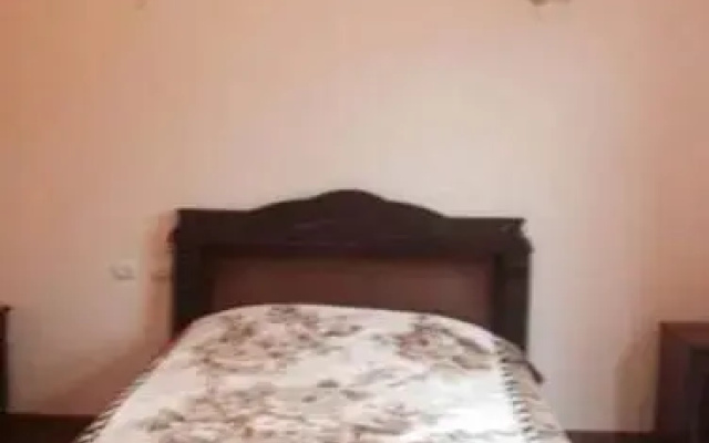 888