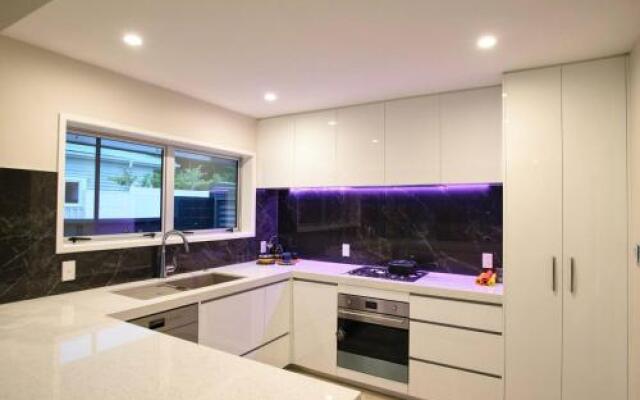 41 Haydn Ave Royal Oak Holiday Home