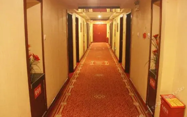Xinjiang Astana Hotel