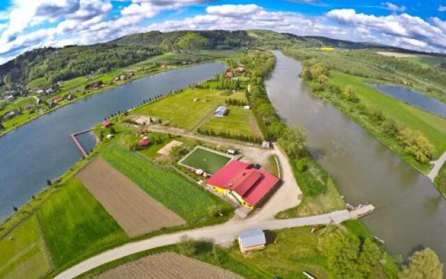 U Schabińskiej nad Sanem - Domki Bieszczady
