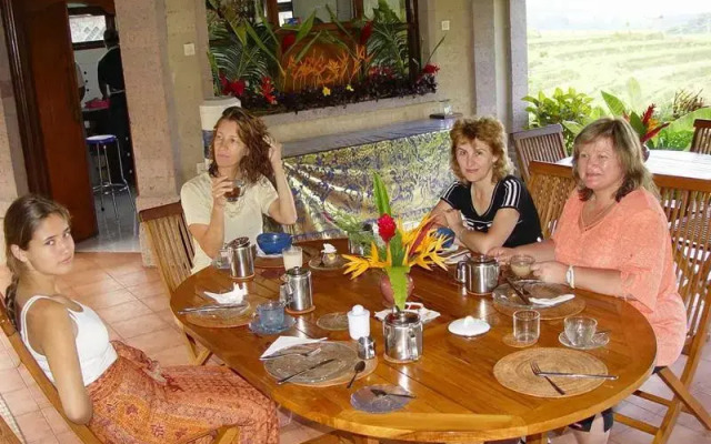 Nirarta Guest House