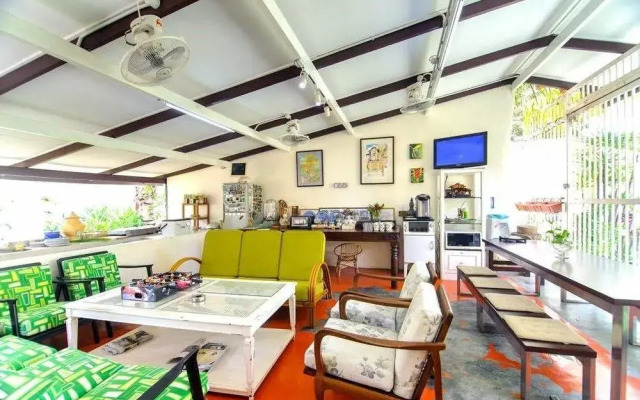 The Neem at Banda Hilir Chalets
