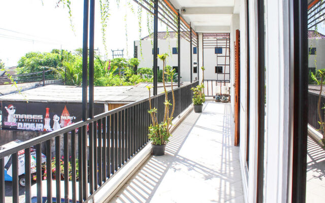 艾里巴厘岛丹帕沙塞拉坦新路伍拉赖 615 号酒店(Airy Denpasar Selatan Bypass Ngurah Rai 615 Bali)