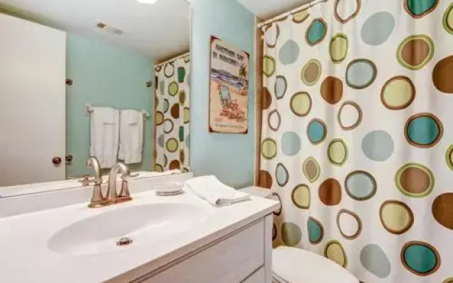 Beautifully Decorated Condo with Magnificent View of Atlantic by RedAwning