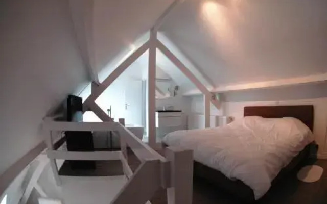 B&B Eleven