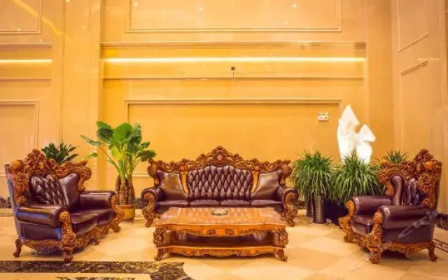 Noble Earl Hotel