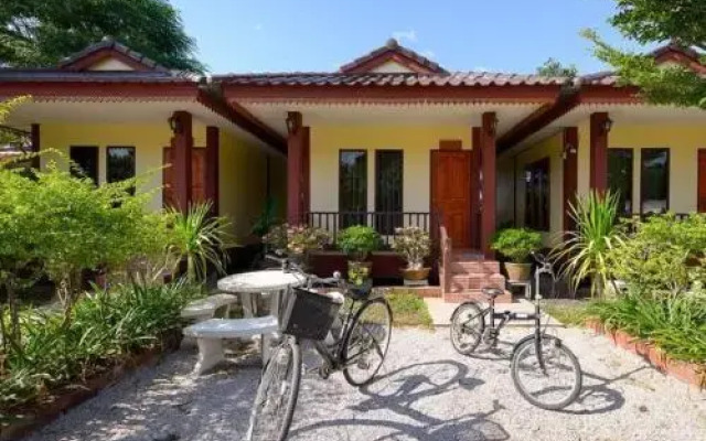 Sangaroon Resort