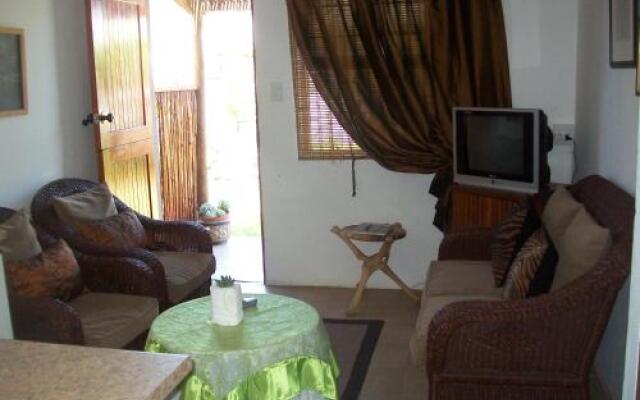 Tirzah's B&B and Self Catering