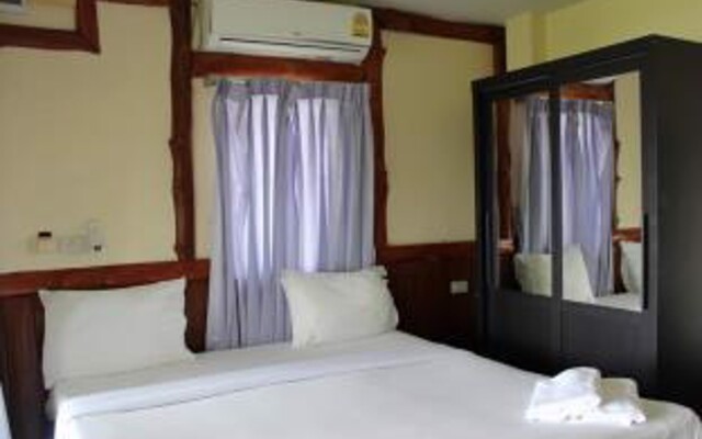 Nang Nual Beach Resort