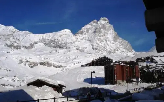 Breuil Cervinia Funicular House with Private Garage