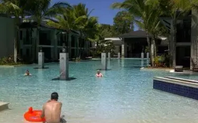 Penthouse 239 - Sea Temple Port Douglas